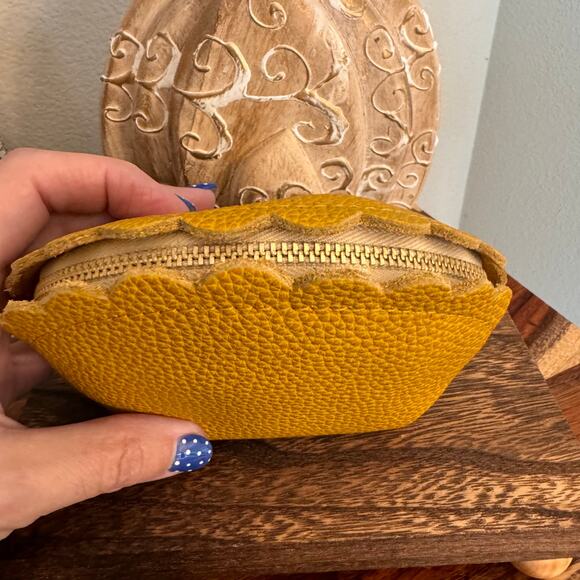 Portland Leather Marigold Pouch SUNSHINE PLG FAST SHIP Leather Purse Organizer - Picture 4 of 6